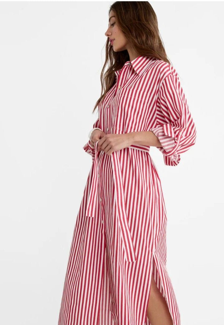 Robe Chemise Longue Rayée – Élégance Décontractée