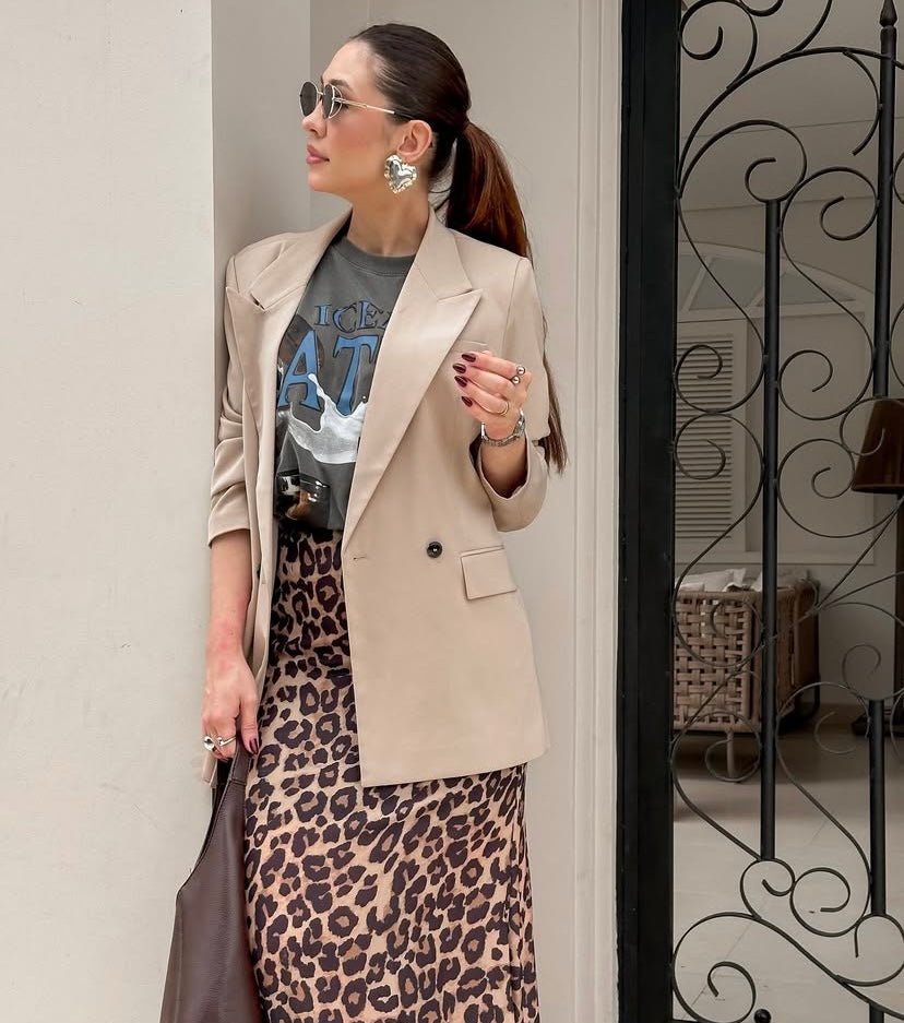 ANIMALE PRINT SKIRT – BOLD & FEMININE STYLE